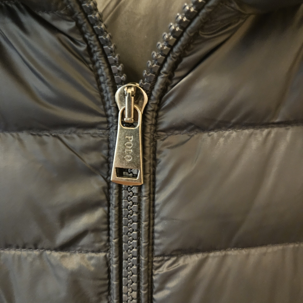 Ralph Lauren Men's Navy Blue Puffer Jacket with Red Logo - Picture 5 of 8